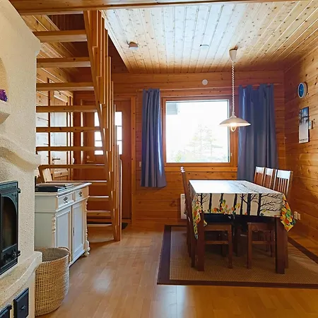 Huipunpuisto 2 Holiday home Syote