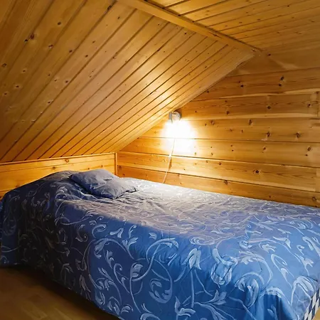 Huipunpuisto 2 Holiday home